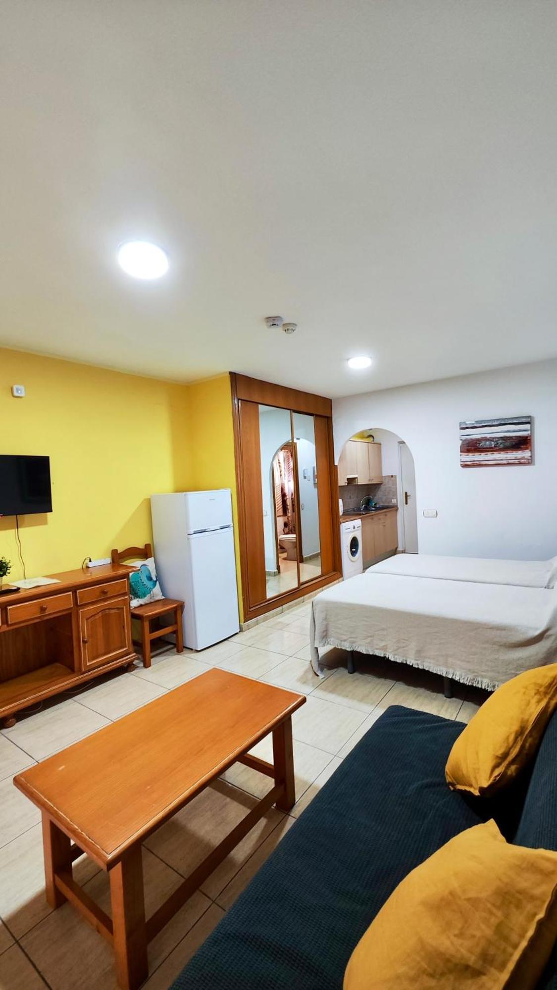 Encantador Estudio Con Terraza Privada Y Espectaculares Vistas Al Mar En Costa Del Silencio, Cerca De Los Cristianos Esterno foto